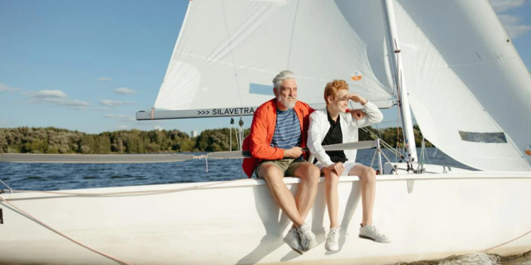 Comfort First: Reviewing the Top Travel Pillows for Restful Journeys