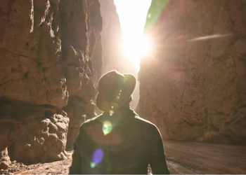 Diving into the Deep: Exploring the World’s Best Scuba Diving Spots